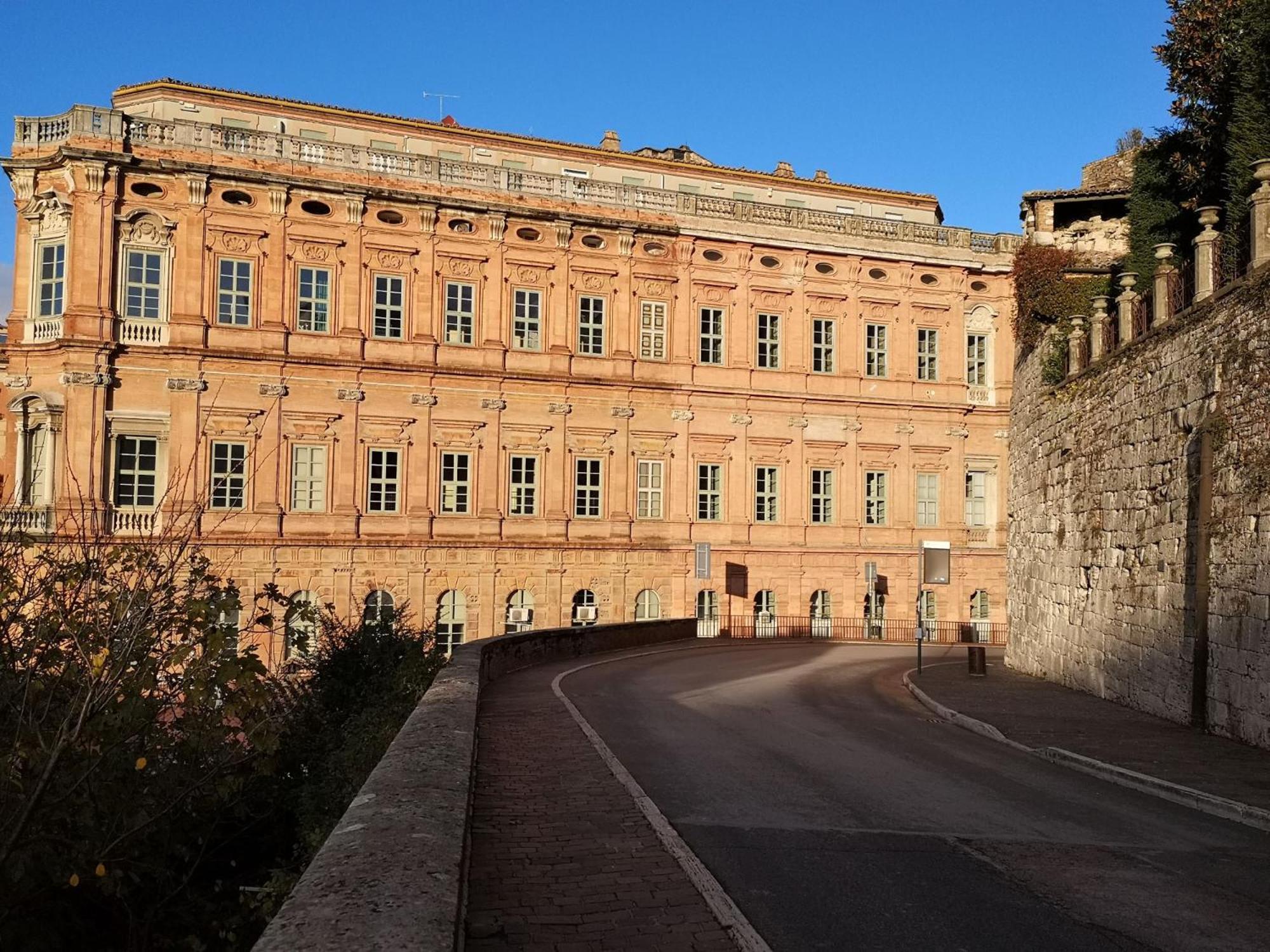 Appartamento Dietro Le Quinte Nel Cuore Di Perugia Ngoại thất bức ảnh